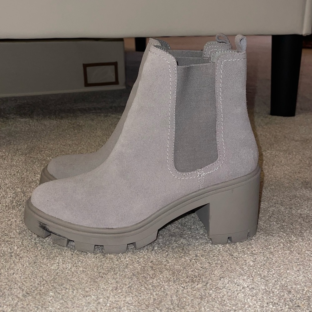 Splendid Gray Ankle Boots